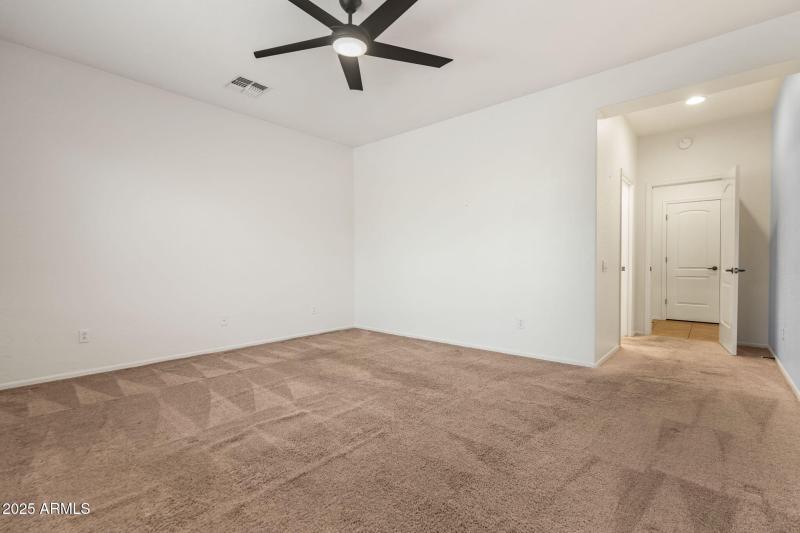 26-web-or-mls-12952 W Chapala Dr--26