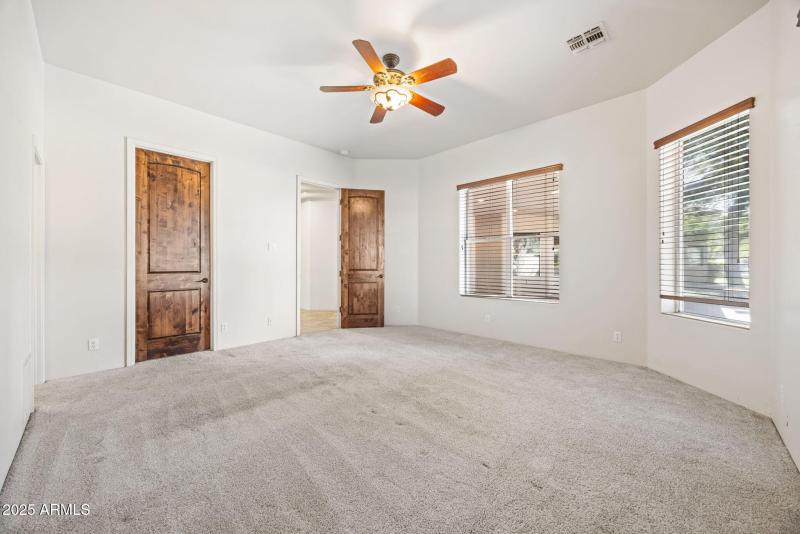 34-web-or-mls-8822-n-172nd-dr