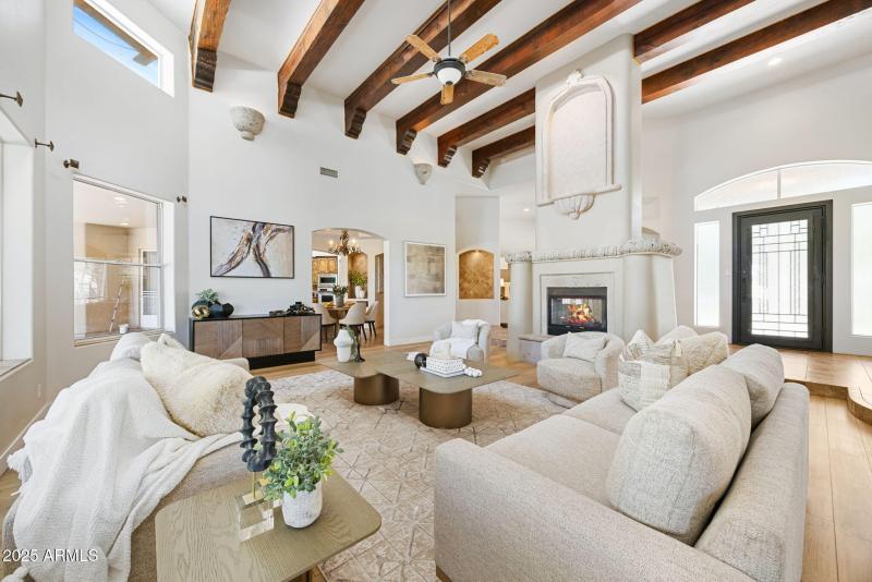 7-web-or-mls-8822-n-172nd-dr