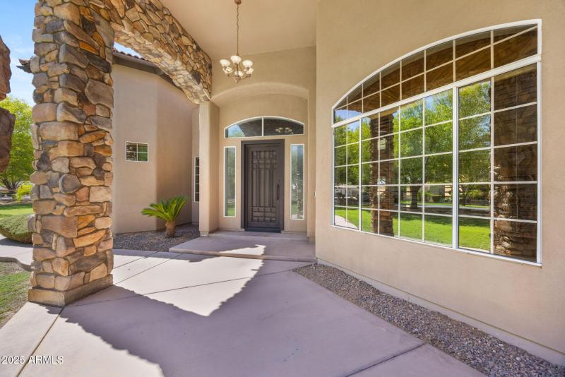 2-web-or-mls-8822-n-172nd-dr