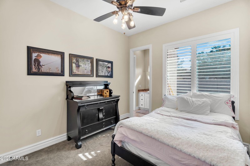 36-web-or-mls-Mewes-28