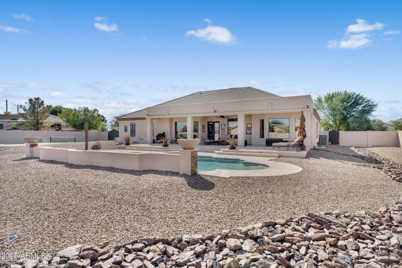 44-web-or-mls-Mewes-55