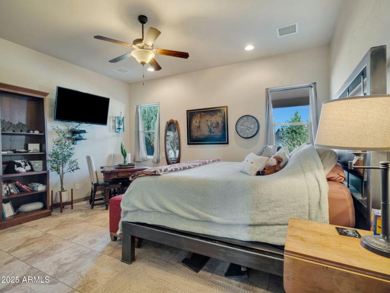 Owners suite bedroom