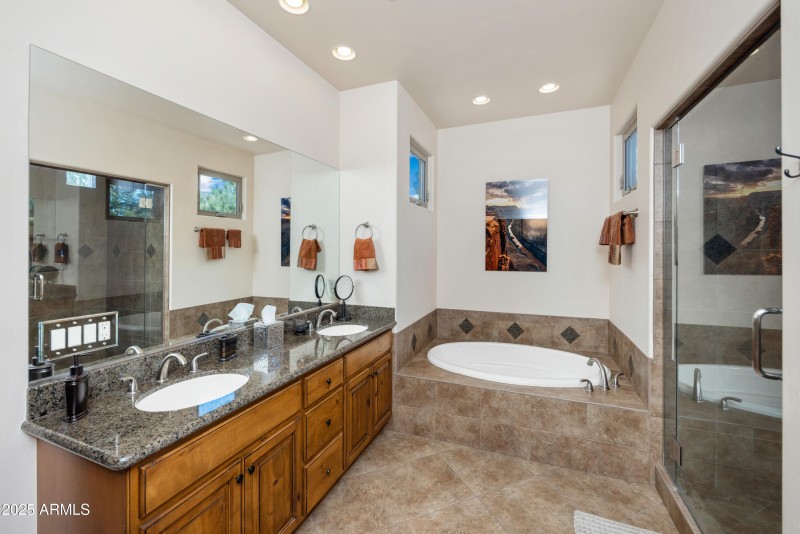 015_Master Bathroom