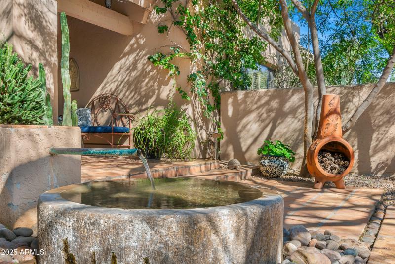 front courtyard2