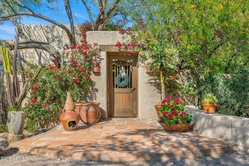 front entrance to courtyard