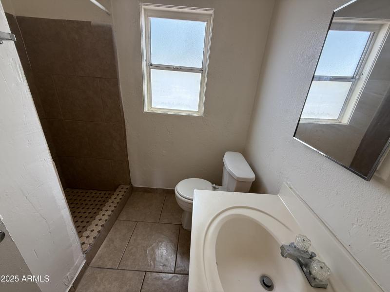 Vacant Unit 2 Bathroom