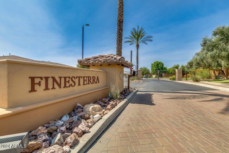 cherrywood gated entrance