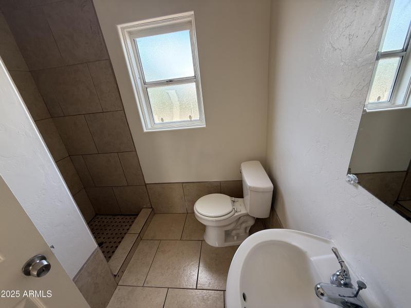 Vacant Unit 3 Bathroom