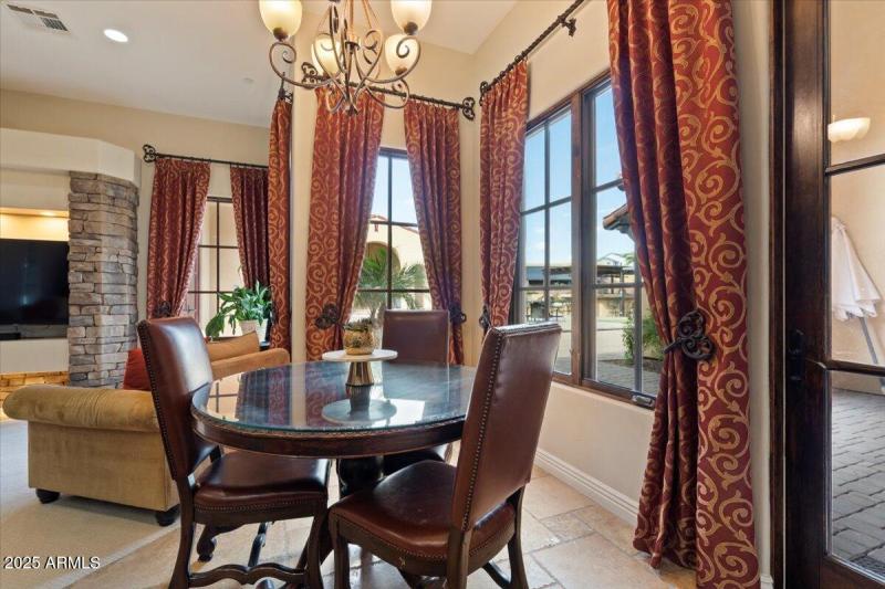 Bright Breakfast Nook