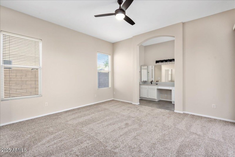 15-24225 North 39th Avenue 15