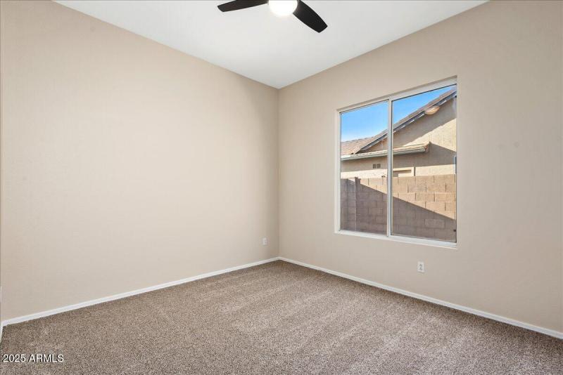 21-24225 North 39th Avenue 21