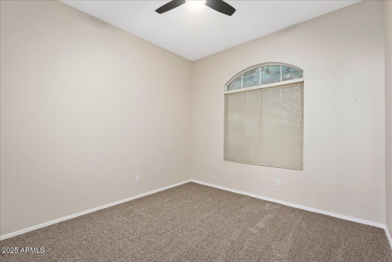 23-24225 North 39th Avenue 23