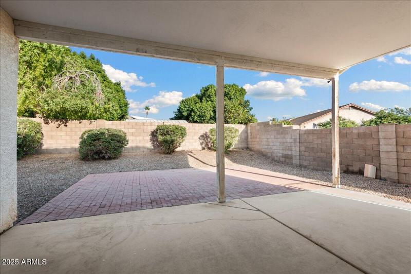 26-24225 North 39th Avenue 26