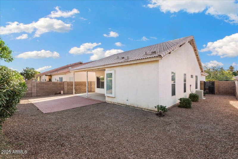 30-24225 North 39th Avenue 30