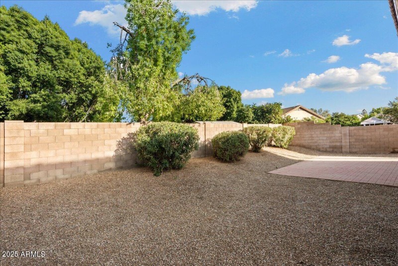 31-24225 North 39th Avenue 31