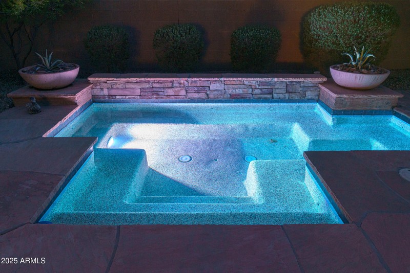 3723_W_MEMORIAL_MLS_6