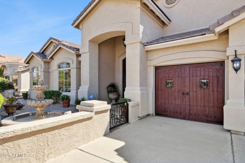 4-web-or-mls-5819-w-abraham-ln