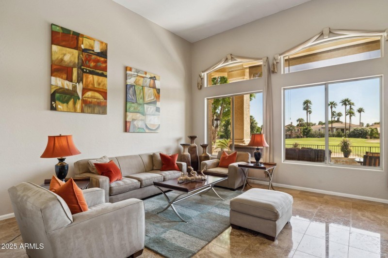 12-web-or-mls-5819-w-abraham-ln