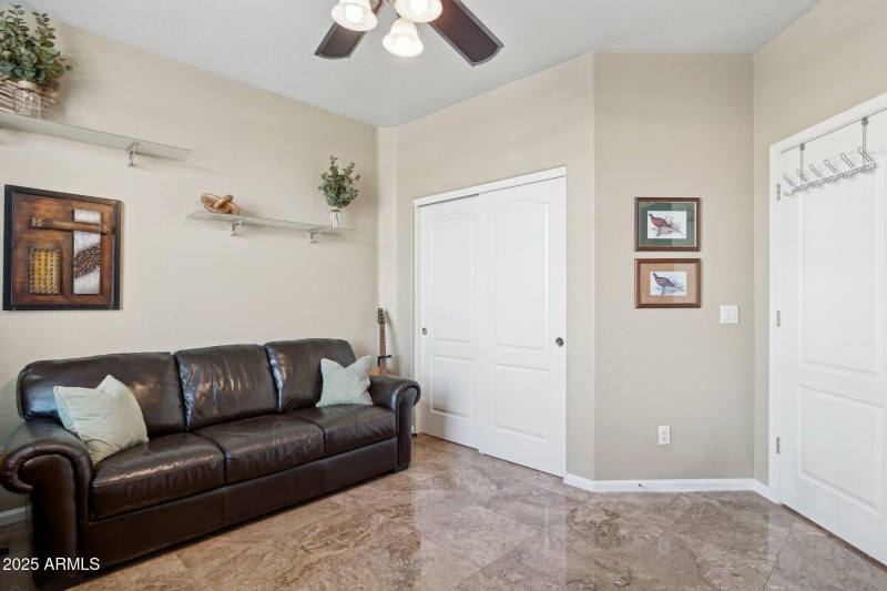 39-web-or-mls-5819-w-abraham-ln