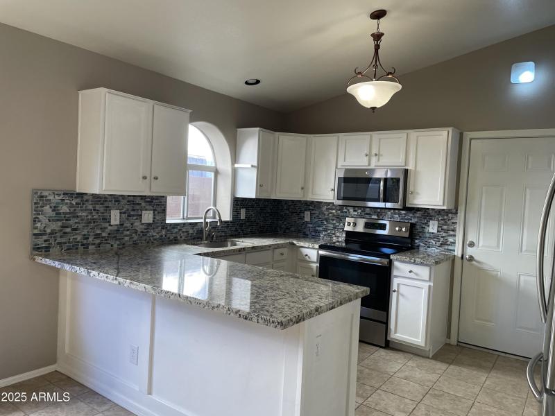 20250930_234031803_iOS_10