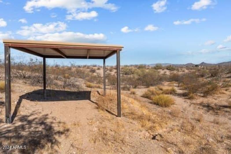 large-0193083a-2649-720e-b45a-6ac5d2e02f