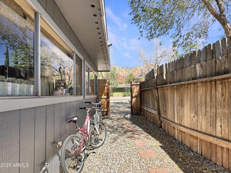 43601a818634d84309b28b0472ce39d230b9ebc8