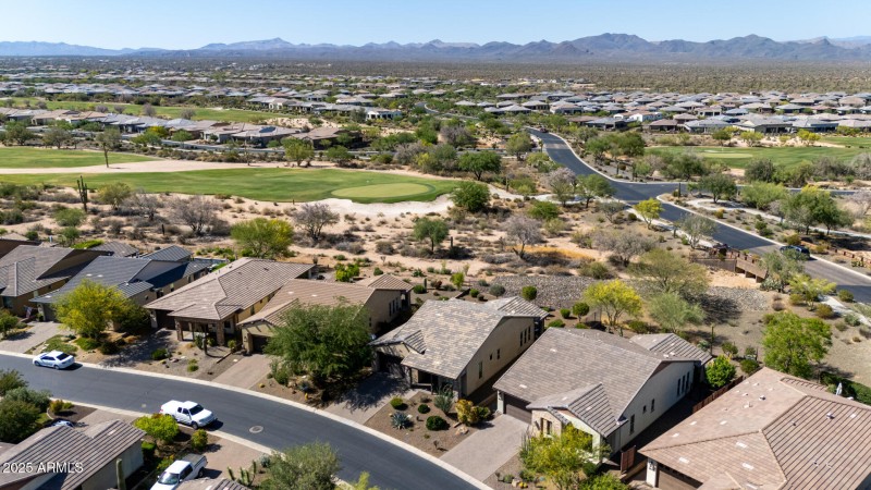 18076 E Vista Desierto