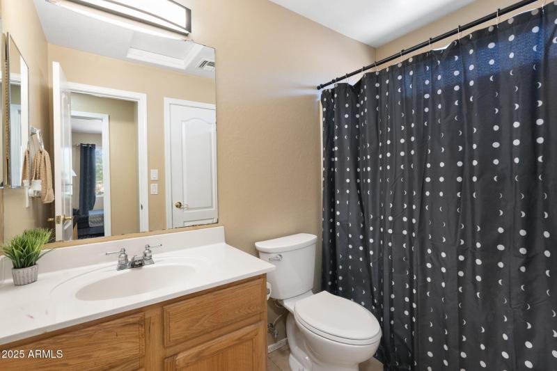 27-web-or-mls-QVB01968