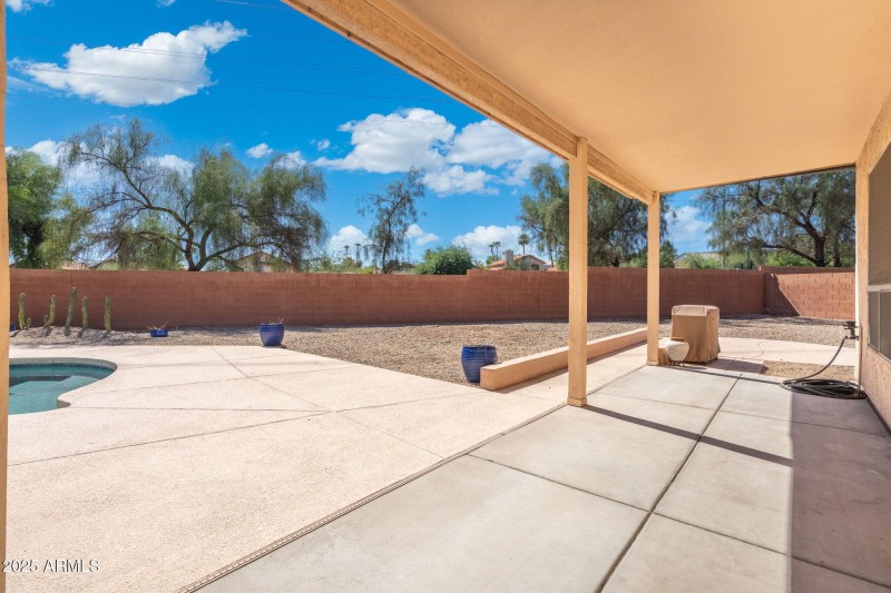 43-web-or-mls-QVB02024-HDR-Edit