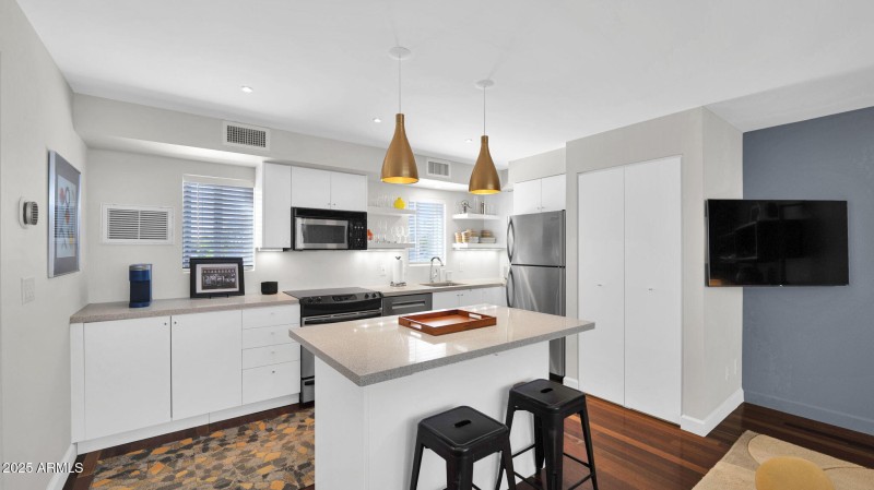 12-web-or-mls-P1176826