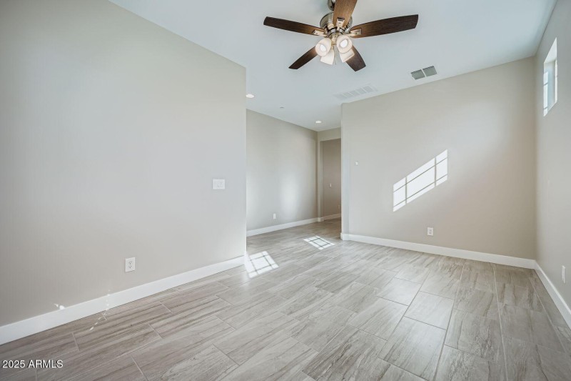 31945 N 123rd Lane - Web Quality - 024 -