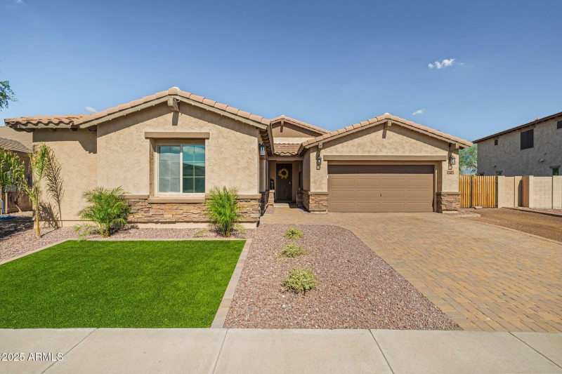 4-web-or-mls-9238 W Buckhorn Trail Revis