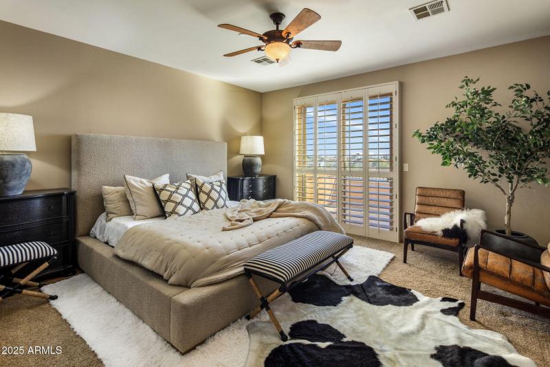 19-web-or-mls-D46A9833 copy