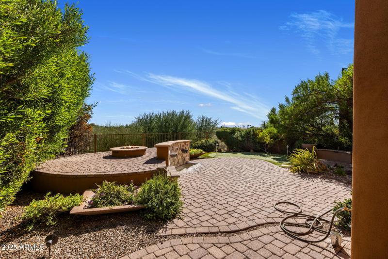 32-web-or-mls-D46A9926 copy