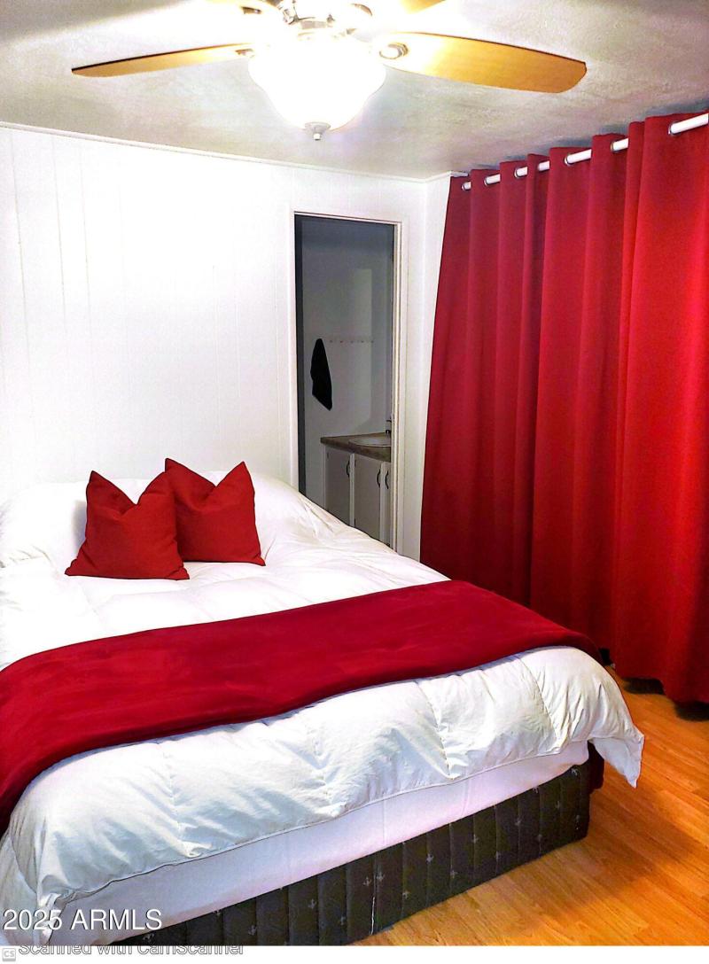 #150 Primary bedroom(1)