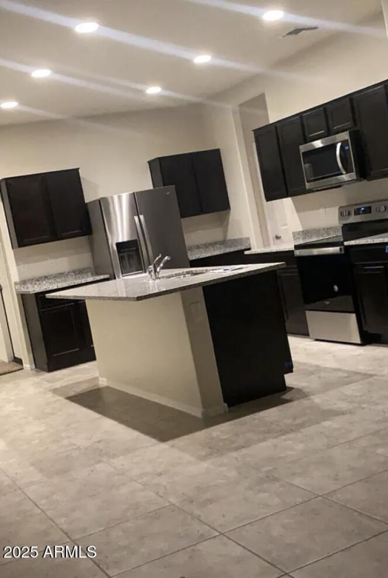 Screenshot 2025-01-27 at 22.05.44