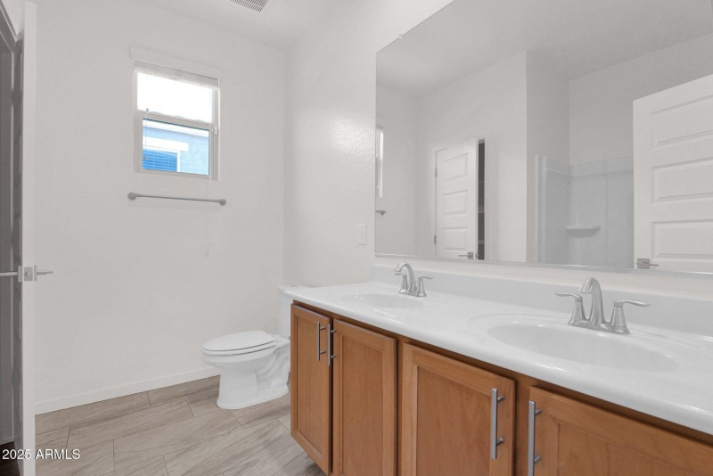 11-web-or-mls-P1314560