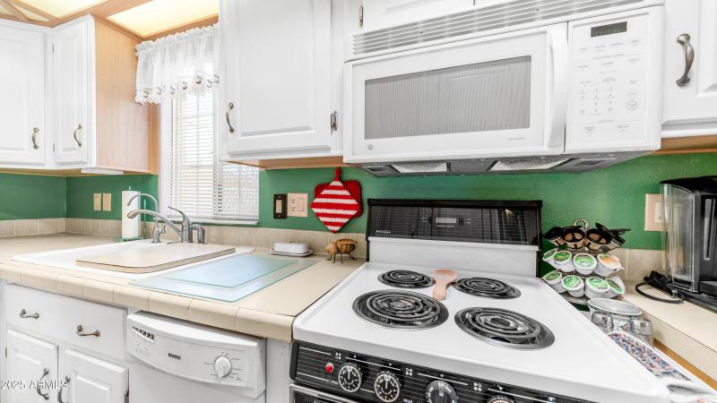 3710 S Goldfield Rd Lot 611 (7)