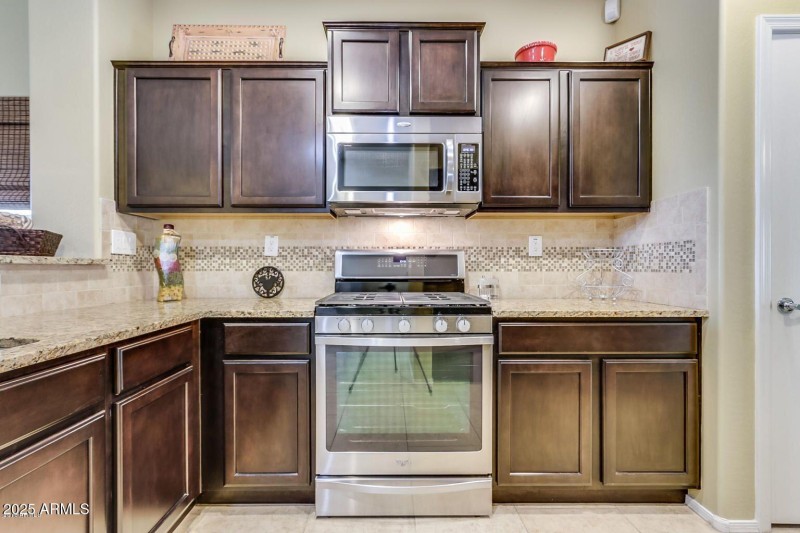 20210628230529511792000000-o