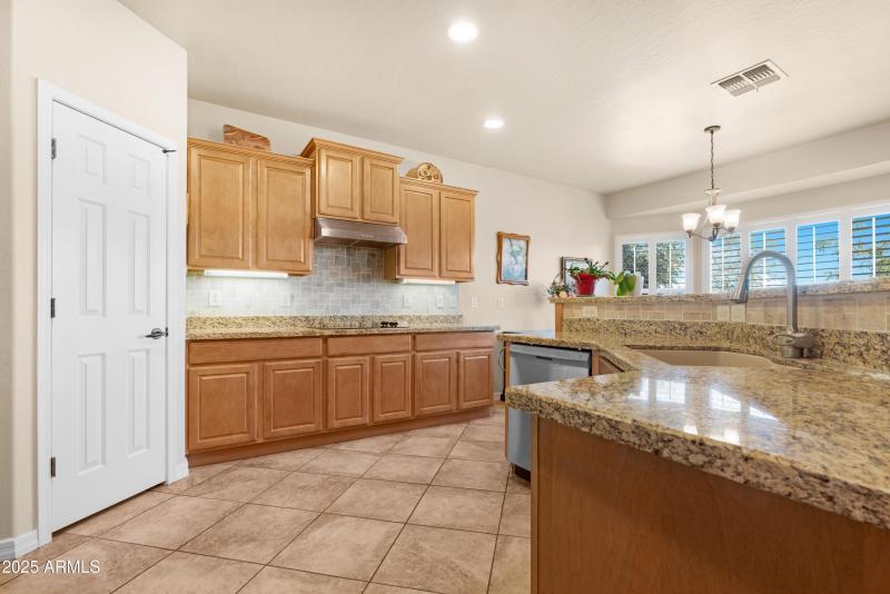 Kitchen 5