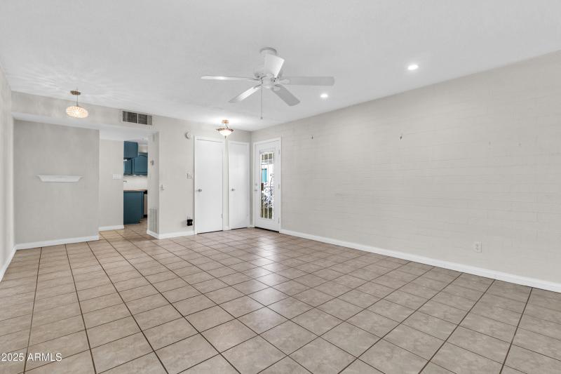 814 N 82nd St Unit G108-9