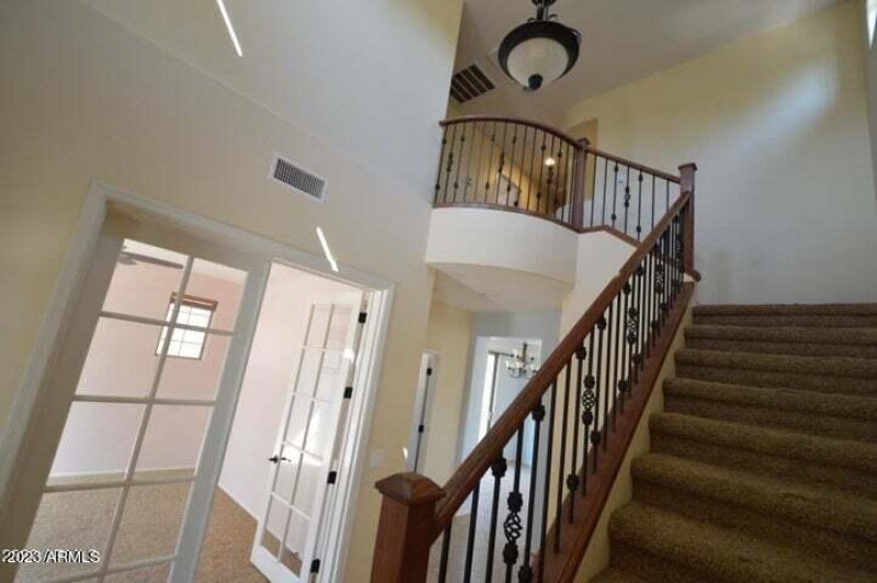 20221001192227858933000000-o