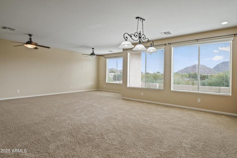 29051 N 69th Ave 00045