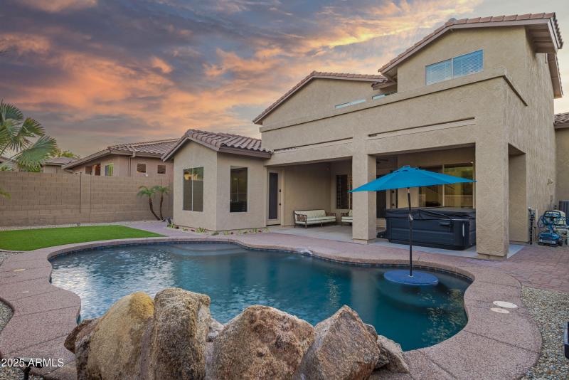 29051 N 69th Ave 00053