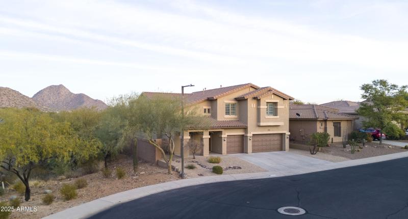 29051 N 69th Ave 00009