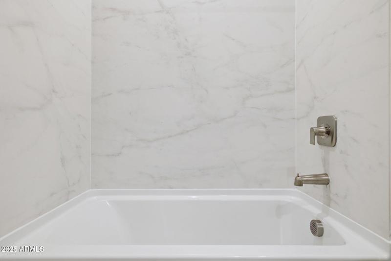 33-web-or-mls-17746-w-vogel-ave-lot-161-