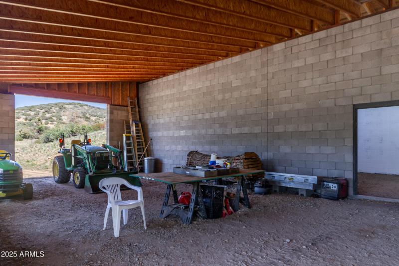 Garage-Storage-of-Workshop-View-1-scaled