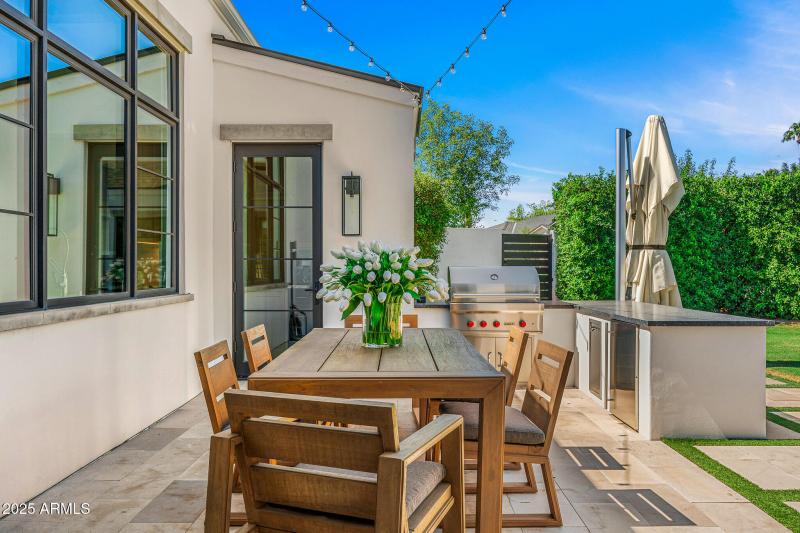 48outdoor dining and bbq