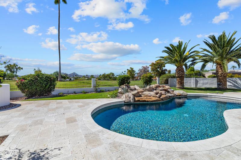 8436 N Vía Linda-31